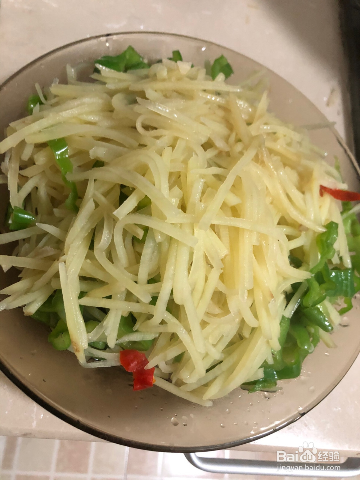 很简单的青椒土豆丝的做法