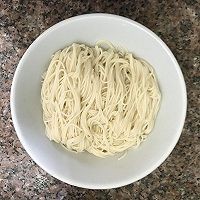 如何制作台式黑麻油鸡酒面