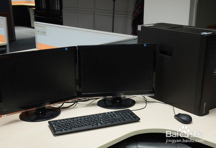 台式电脑黑屏了怎么办？