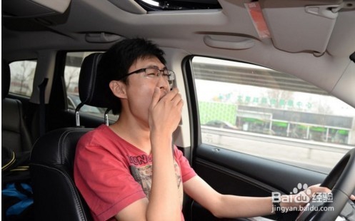 开车上高速要注意的事项