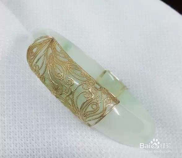 断裂的翡翠该如何装饰?