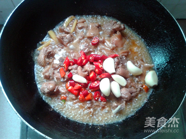 啤酒烧鸭块的做法