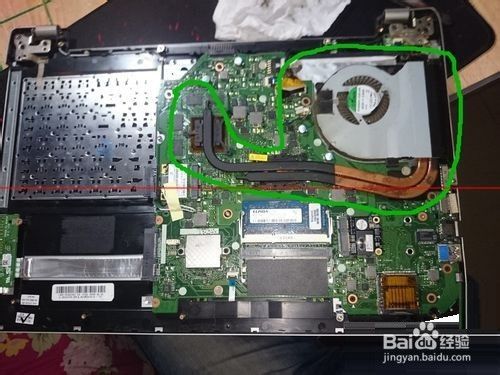 华硕S550系列笔记本怎么拆机清灰？