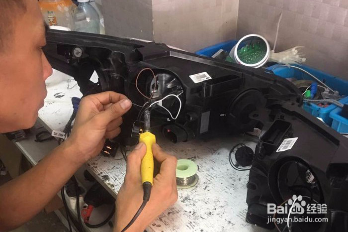 福克斯汽车车灯如何改装阿帕2H套装