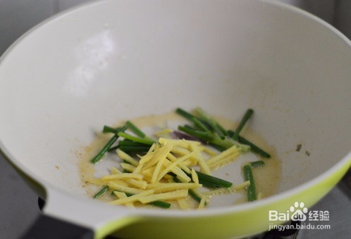 酱烧小黄鱼是怎么做的?如何做更好吃?