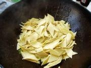 尖椒干豆腐怎么做