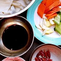 如何做美味的宫保鱿鱼