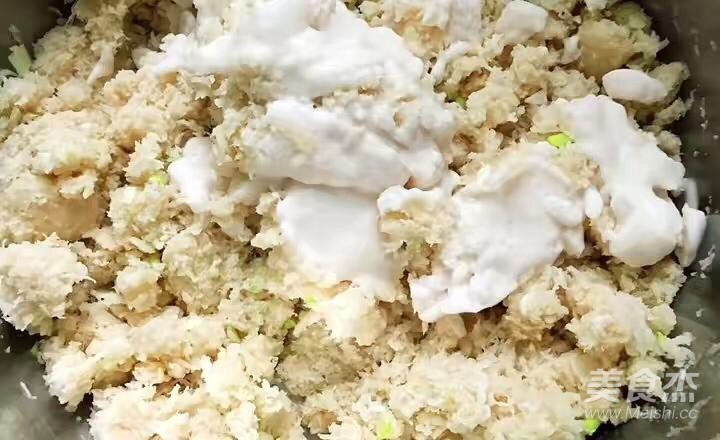黑愣愣（洋芋馍馍）