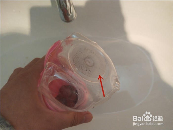 标签撕掉后的胶怎么去除