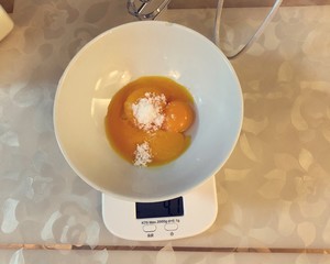 蛋黄溶豆的做法