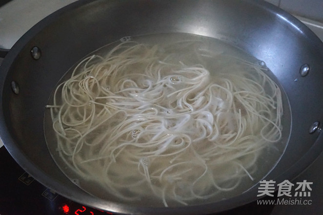 香辣拌面的做法