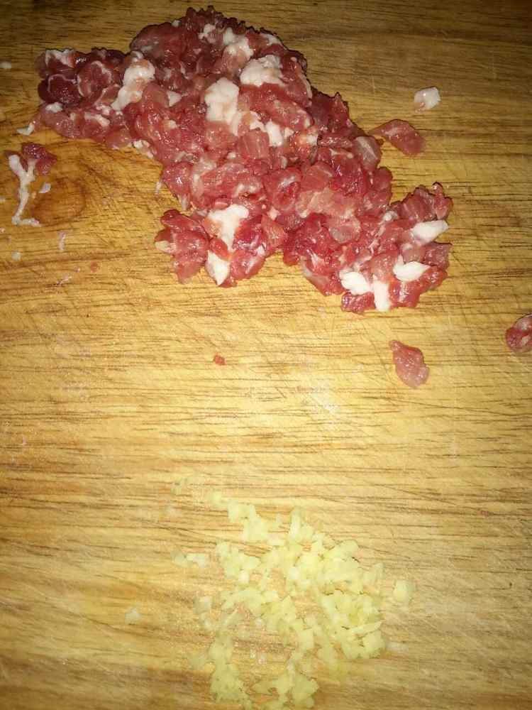 2~3人量的皮蛋瘦肉粥怎么做合适？小编来教你