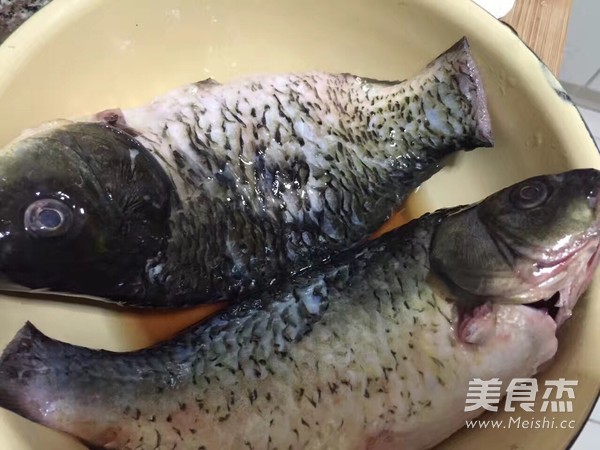 红烧鲫鱼的做法