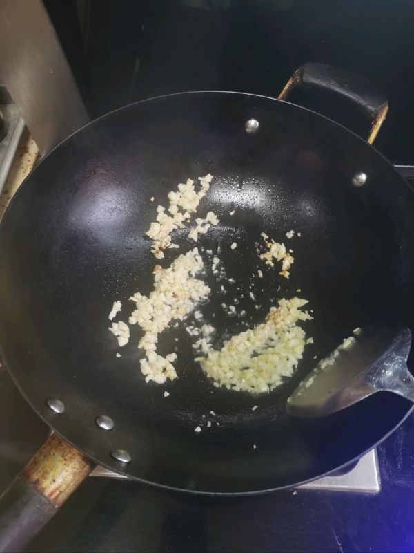 蒜蓉咖喱小龙虾