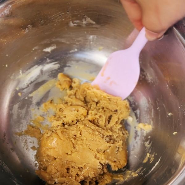 广式金沙奶黄月饼