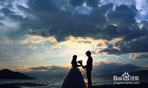 鼓起勇气，勇敢爱，大声喊