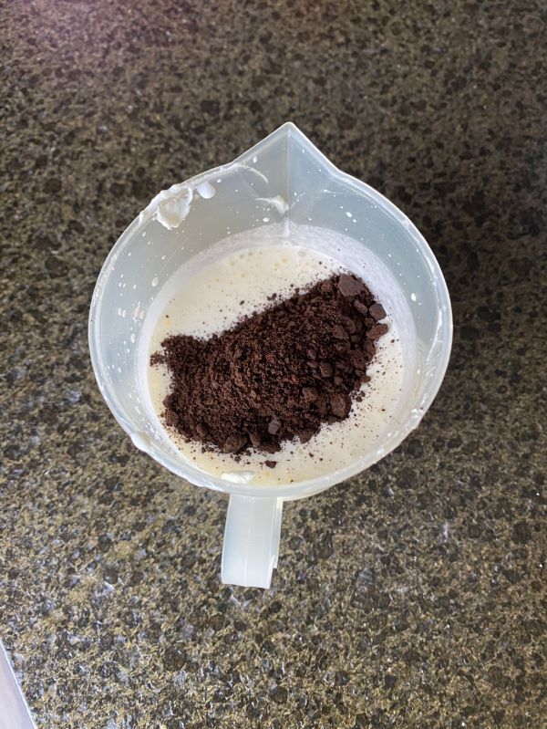 奥利奥咸奶油蛋糕卷