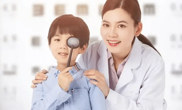 双十二购买护眼台灯亮度多少合适灯光亮度多少对眼睛比较好呢