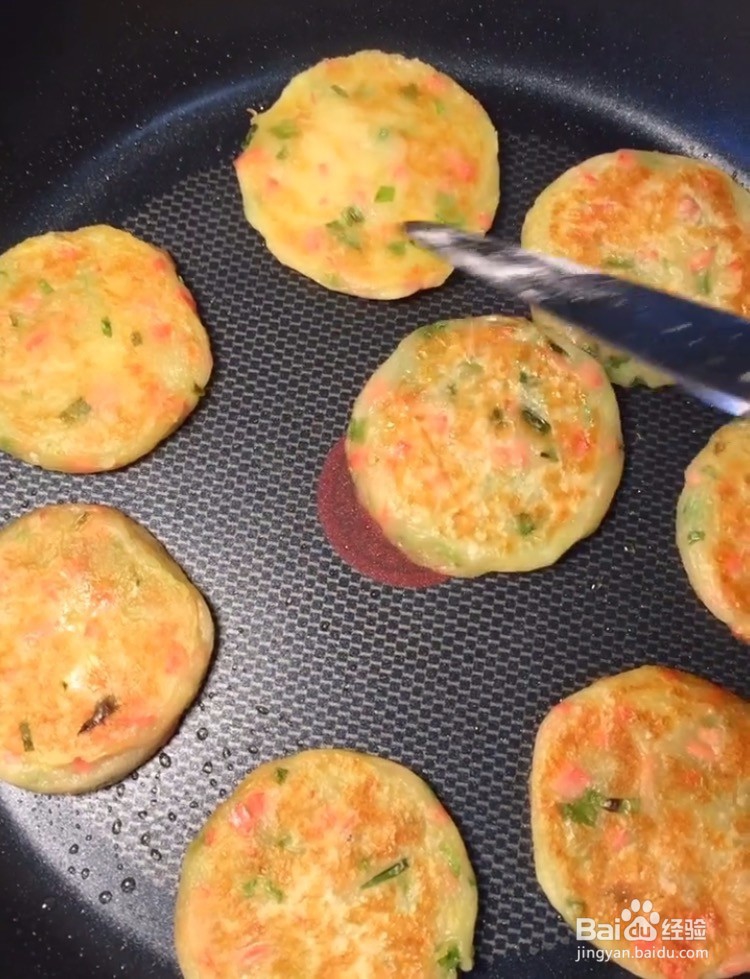 土豆这样做，隔壁小火都馋哭了！