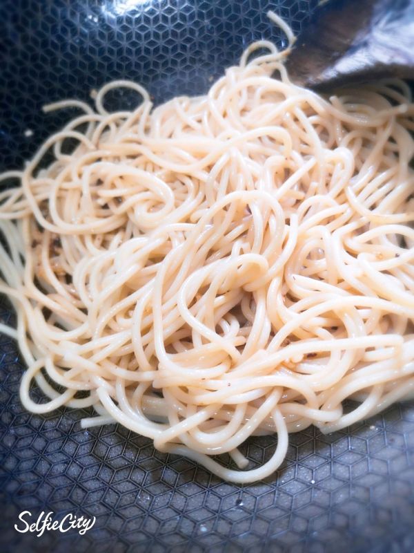 超级好吃的鲜虾芝士奶油意面