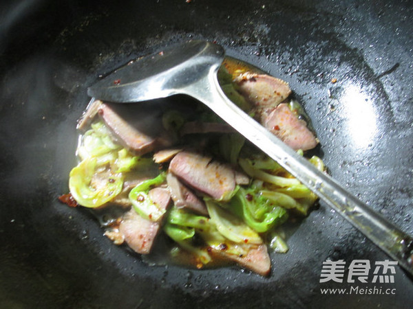 圆白菜炒猪舌头