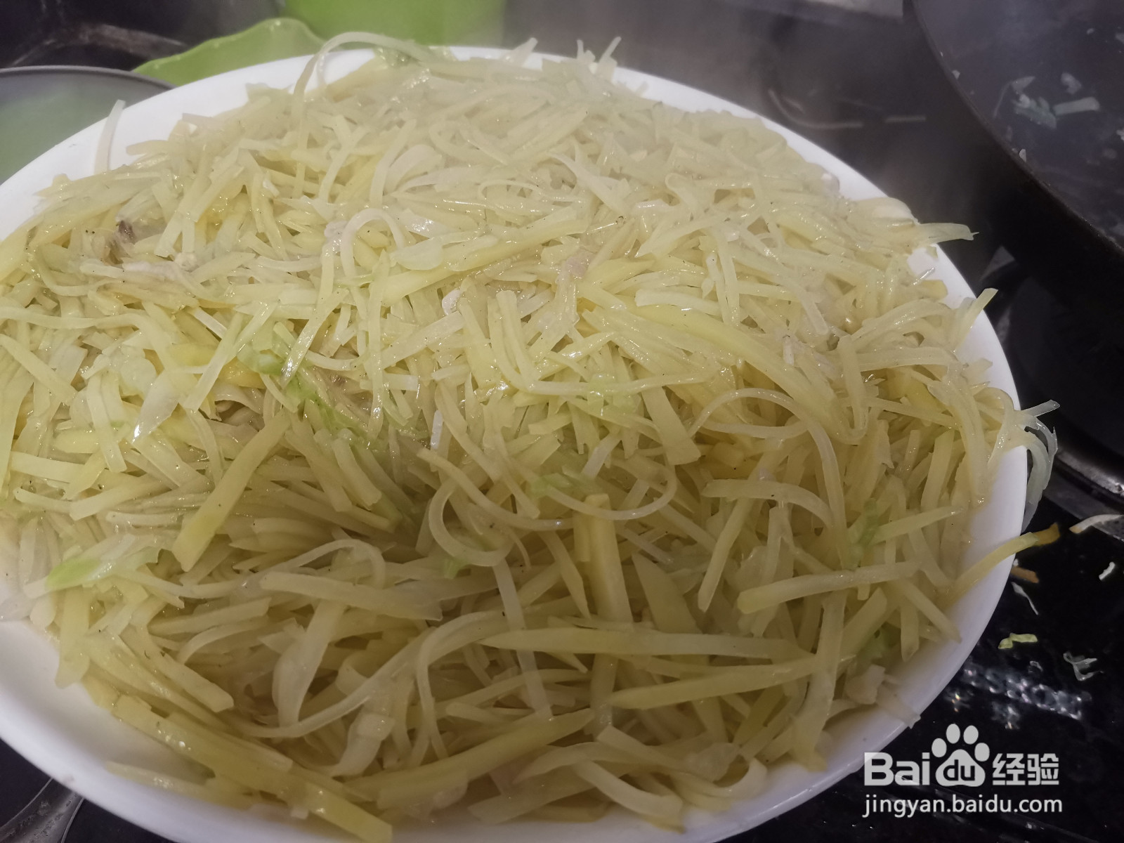 鸡蛋花生土豆丝卷饼