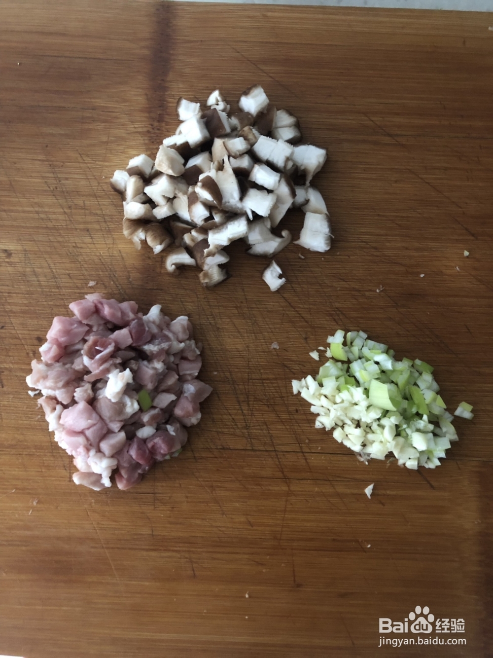 又酥又香的香菇肉酱面