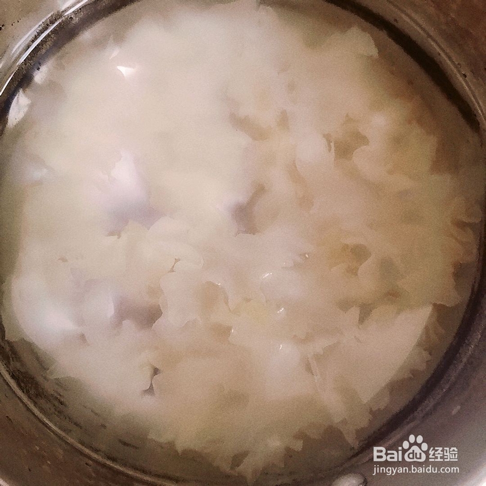 红枣银耳羹怎么做