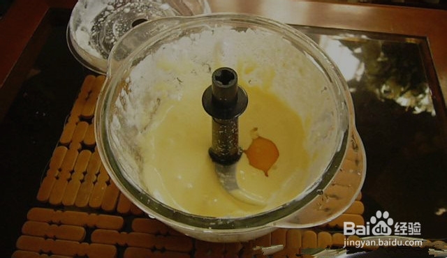 用简便的方法做轻乳酪蛋糕