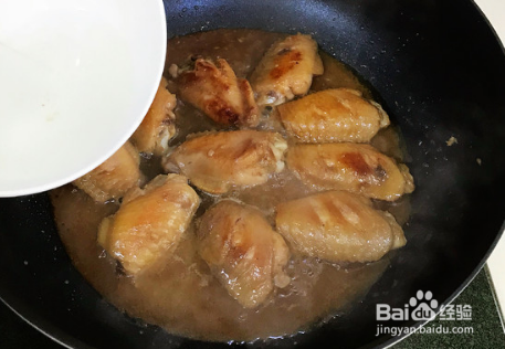 怎样烧蜜汁鸡翅？