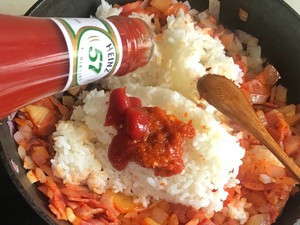 韩式泡菜炒饭的做法