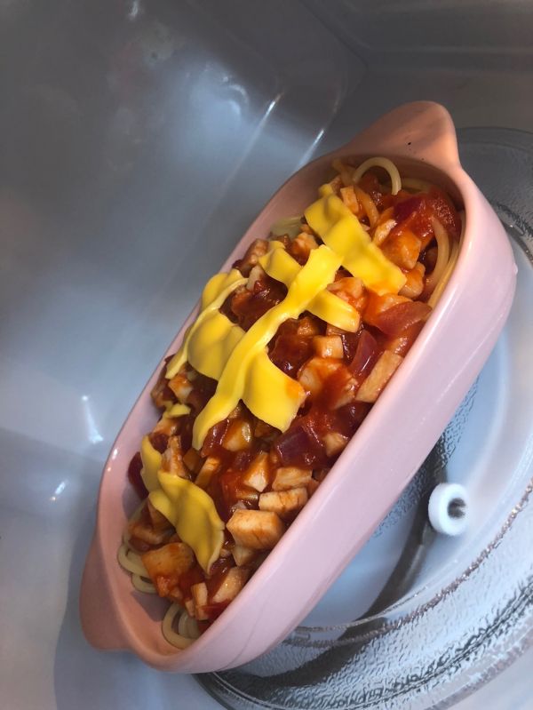 芝士鸡肉焗意粉