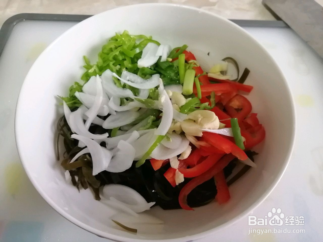 香辣咸鲜的凉拌海带丝的做法