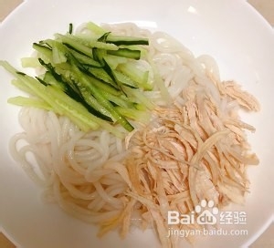 家庭版鸡丝拌米粉