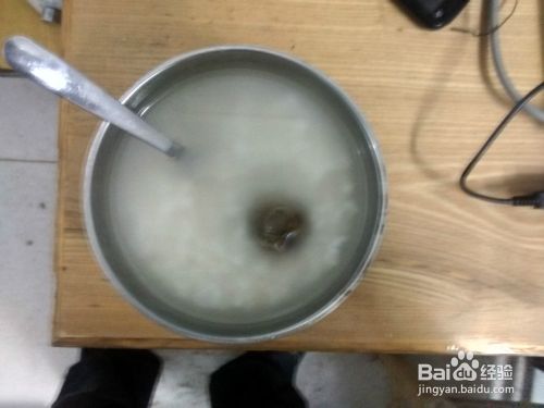 焖烧罐不用火的食谱系列：[2]大小米蜜枣粥