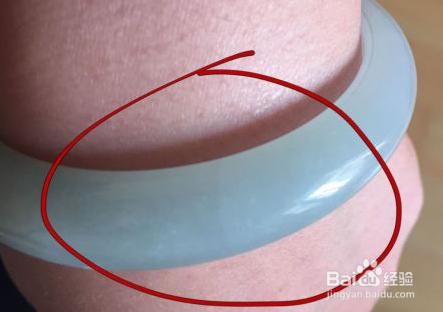 翡翠手镯有裂纹怎么办