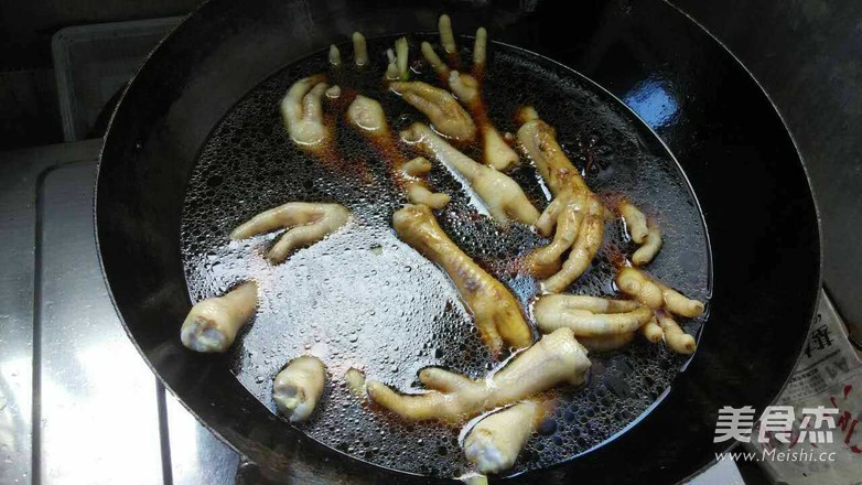 红烧鸡爪的做法