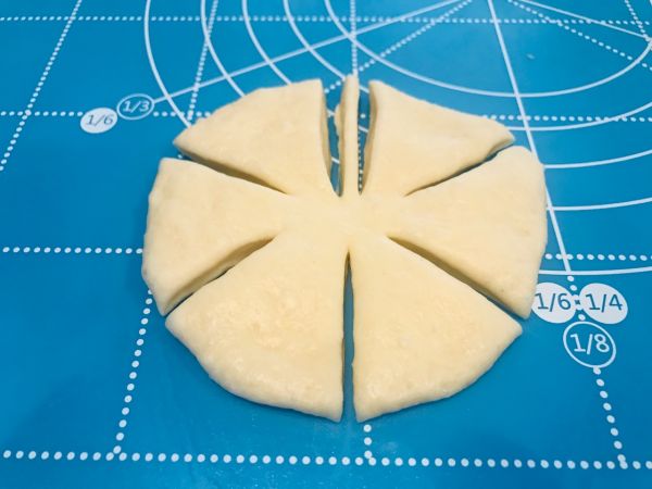 颜值高又简单的蝴蝶结面包