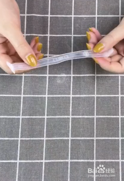 怎样戴口罩不勒耳朵？