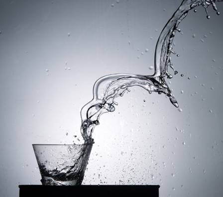 晨起饮水的5大益处
