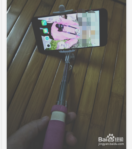 手机自拍杆怎么用
