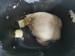 脆皮肠海苔面包的做法