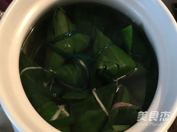 绿西米水晶粽