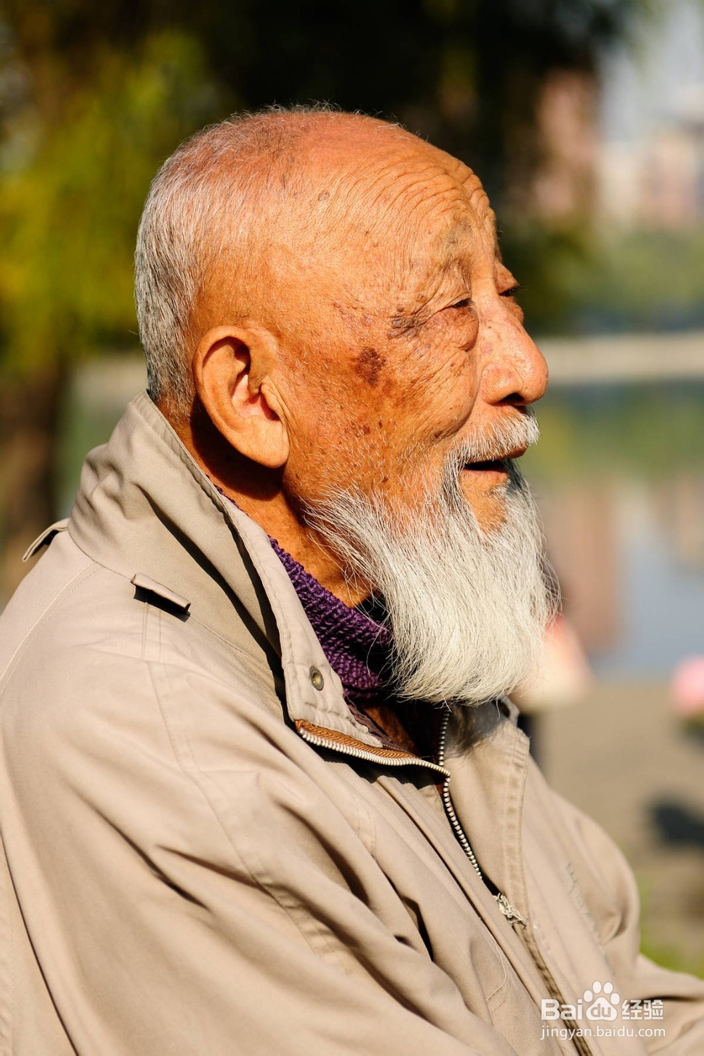 如何抓拍旅游人像