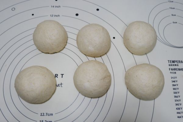 全麦咖喱鸡肉软欧面包