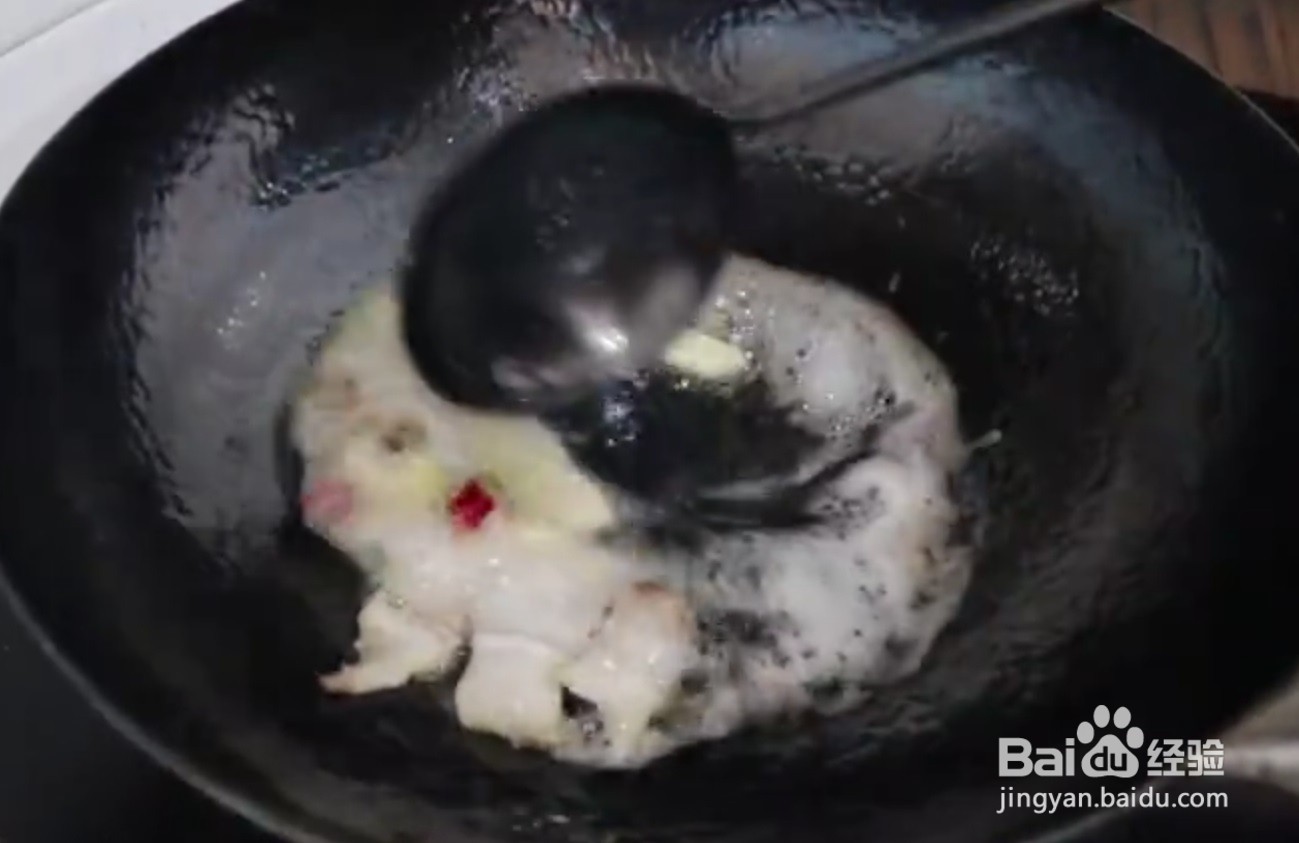 如何做手撕包菜？