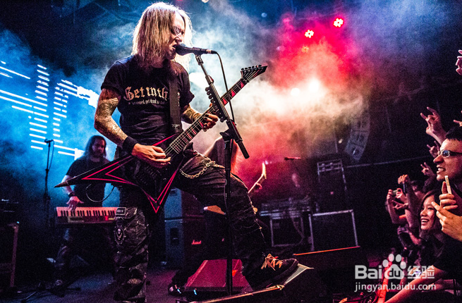 自己用乐器演奏歌曲，怎么寻找乐器的伴奏？