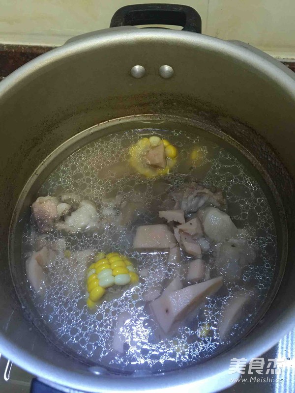 极速莲藕汤的做法