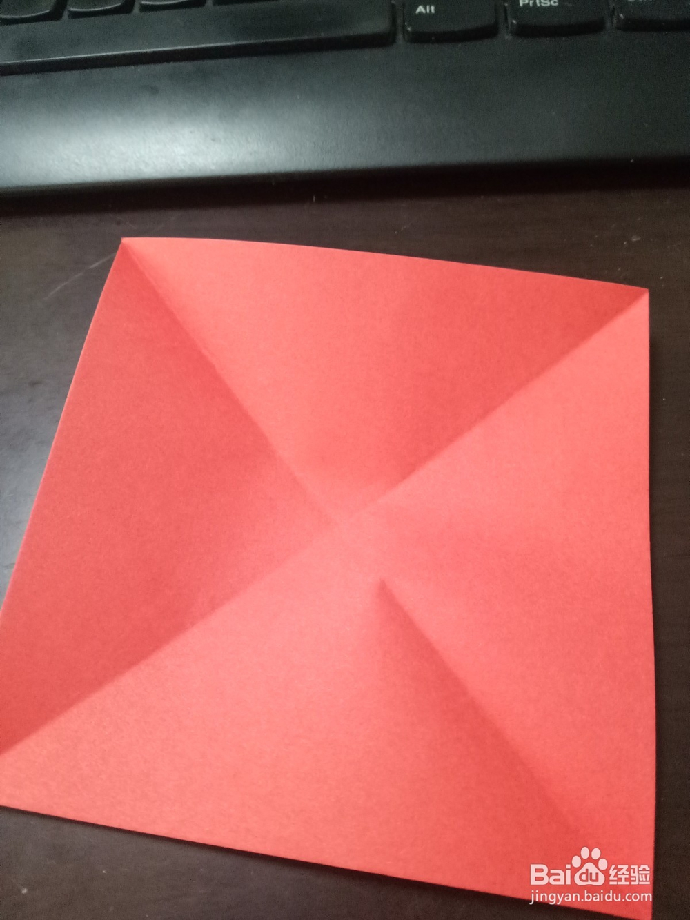 <b>折纸插花制作方法</b>
