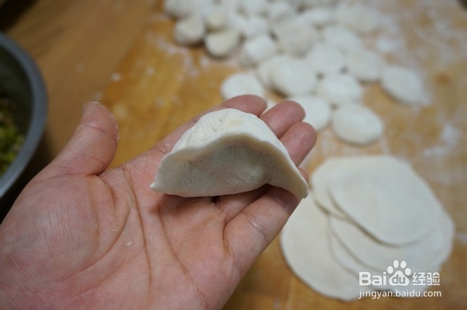 猪肉辣椒饺子的做法